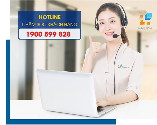 khach-hang-vui-mung-nhan-qua-tang-tai-showroom-hai-linh