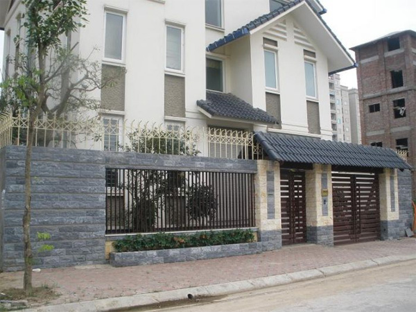 Gach op tru cong chat luong