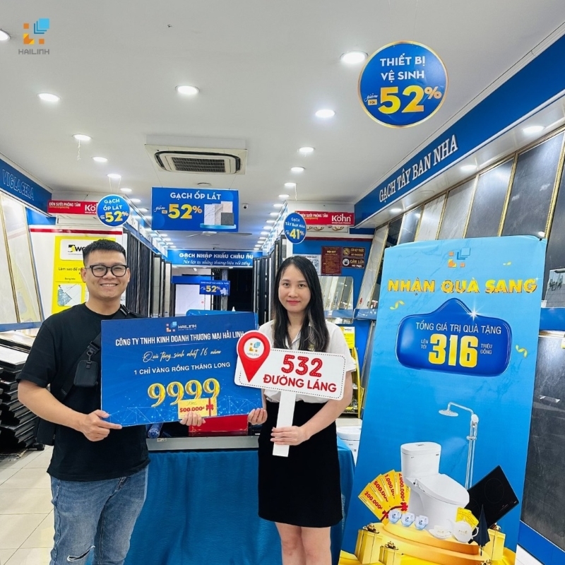 Cua hang gach op lat tai Hoai Duc