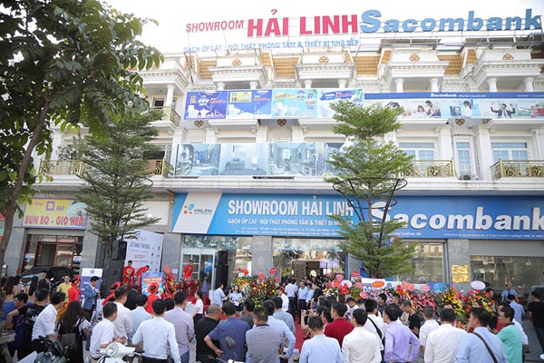 Showroom thiet bi ve sinh Hai Linh o Ha Dong