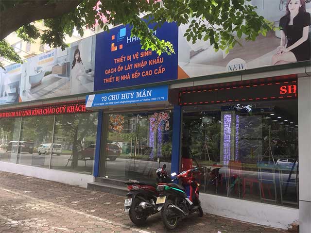 Showroom thiet bi ve sinh Long Bien