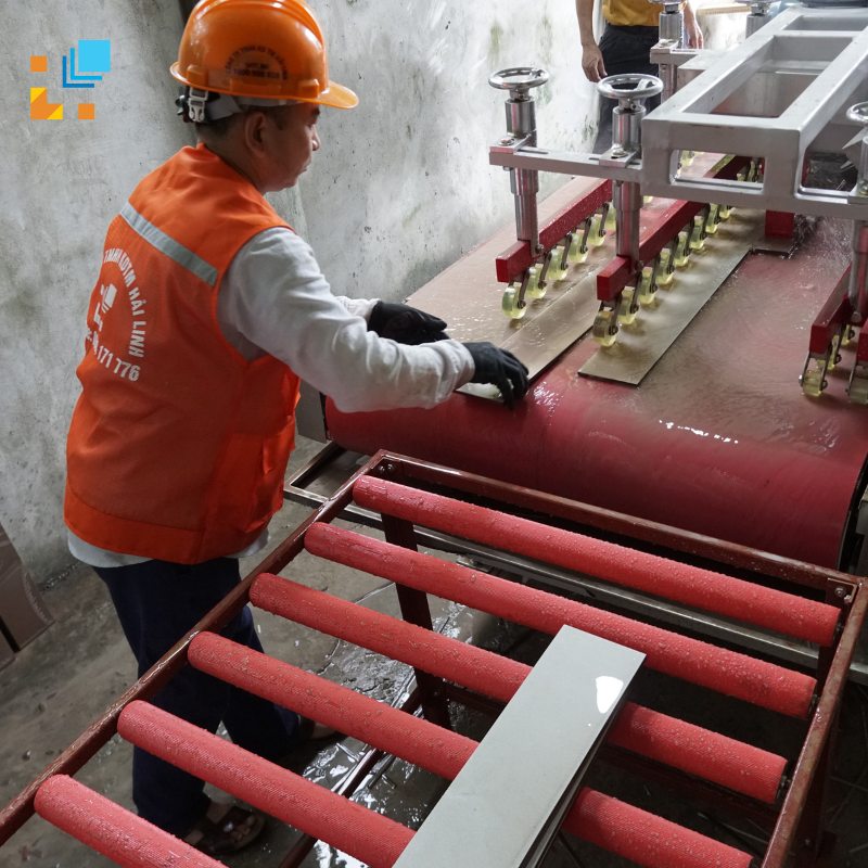 dich-vu-cat-gach-hai-linh-10