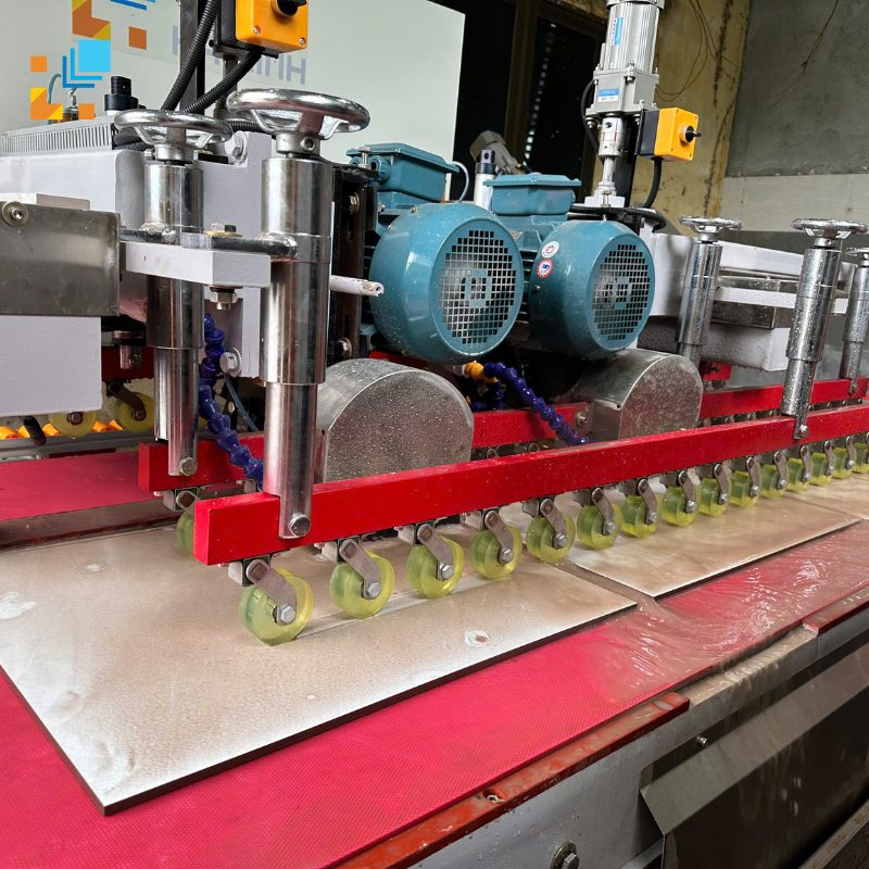 dich-vu-cat-gach-hai-linh-3