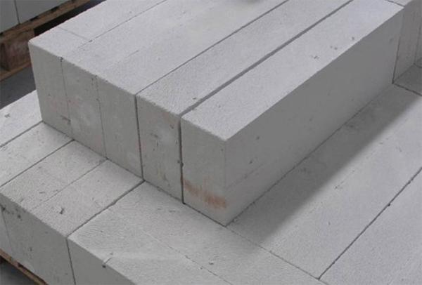 Nhuoc diem gach be tong khi chung ap