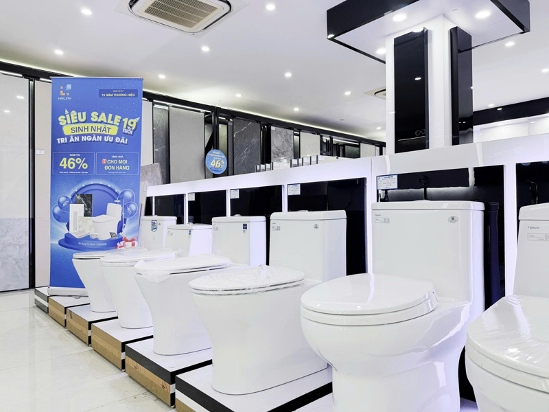 Hai Linh 19 nam sinh nhat-8